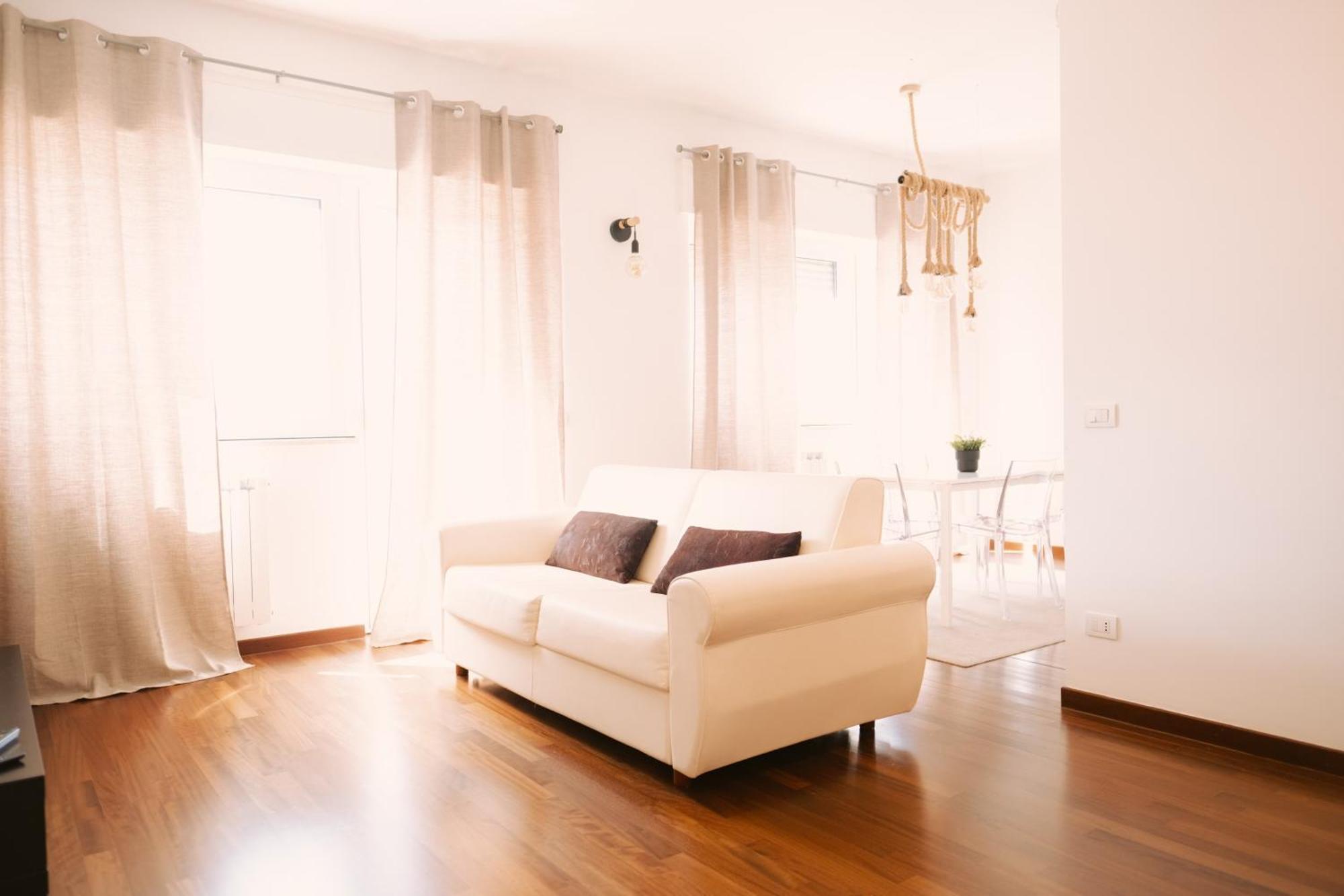 Central Apartment Bari Bagian luar foto